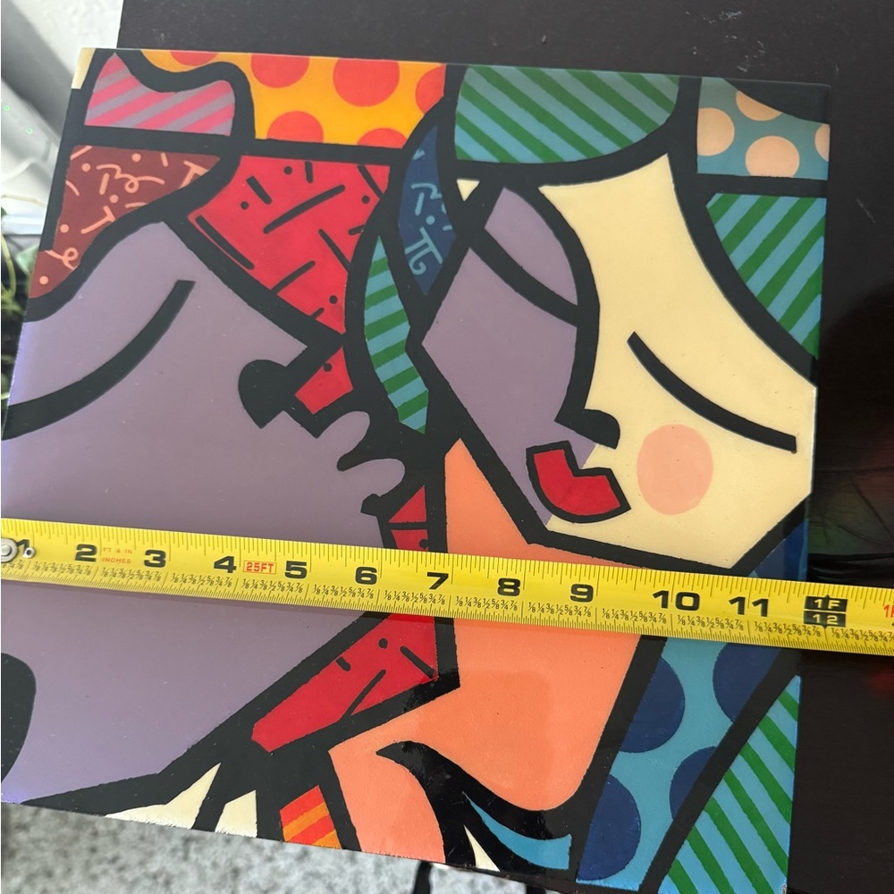 Romero Britto like wall hanging - Picture 5 of 6